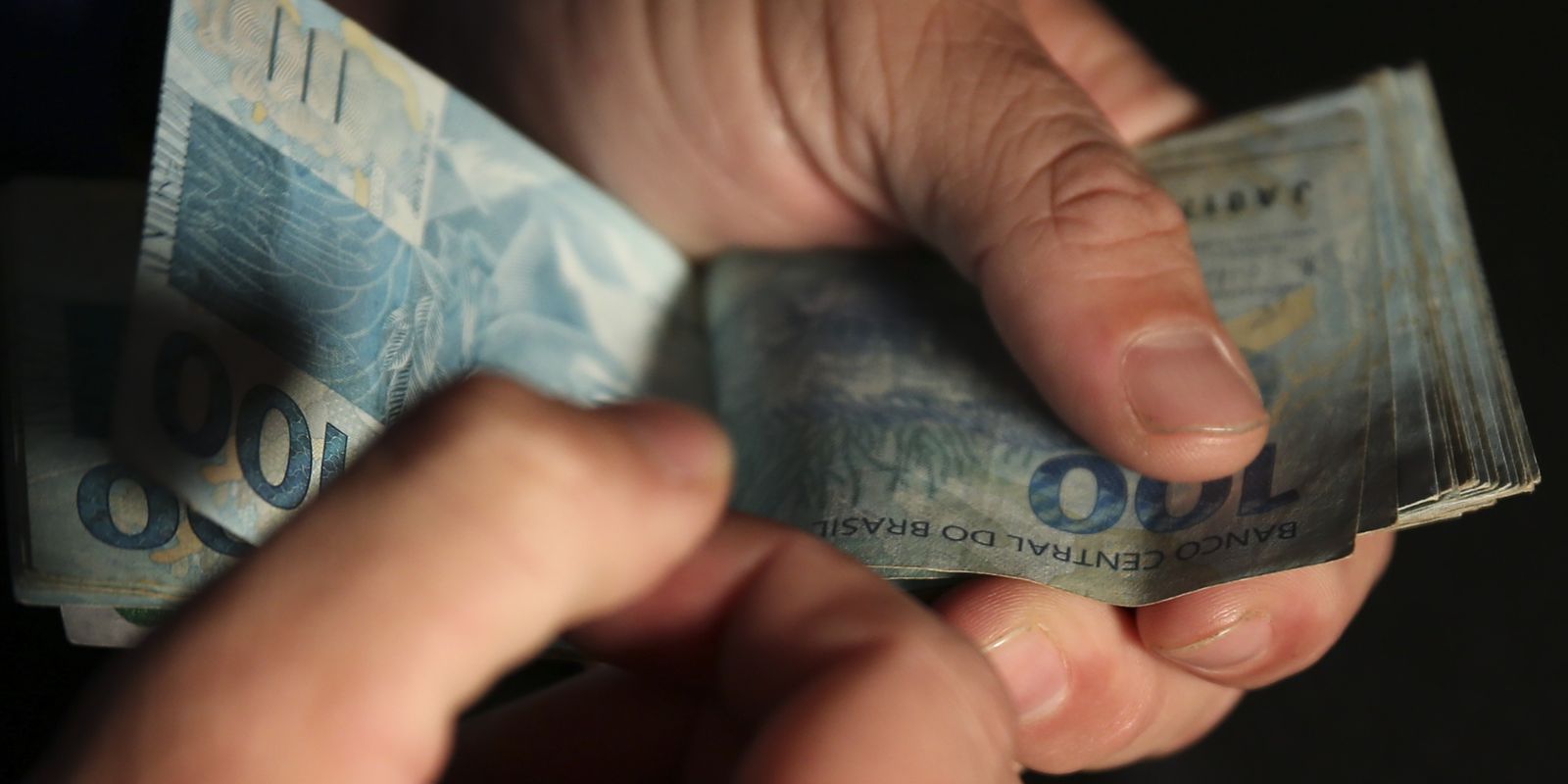 Desenrola Brasil: como utilizar o FGTS para quitar dívidas em atraso