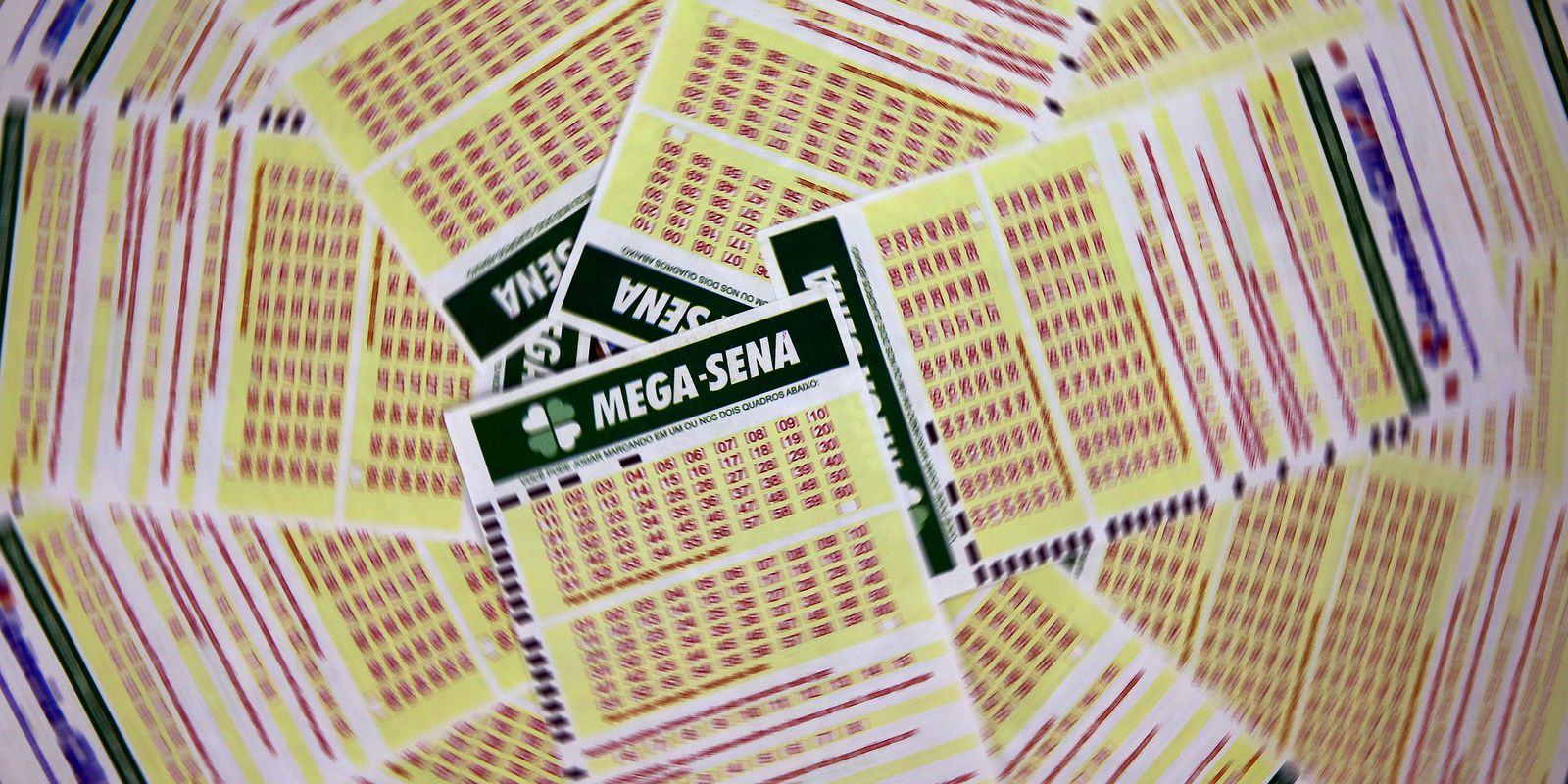 Mega-Sena acumula e prêmio chega a R$ 52 milhões