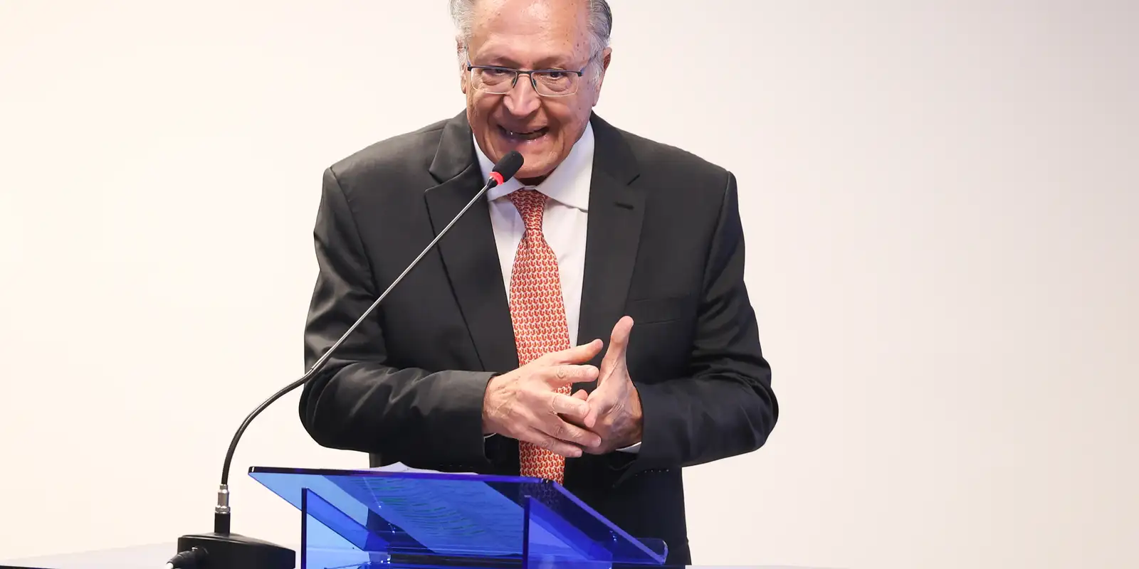 Governo defenderá reinício das obras da Transnordestina perante o TCU