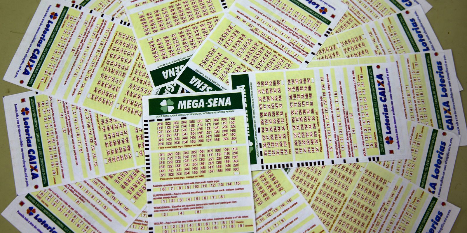 Mega-Sena acumula e sorteio de R$ 42 milhões aguarda apostadores