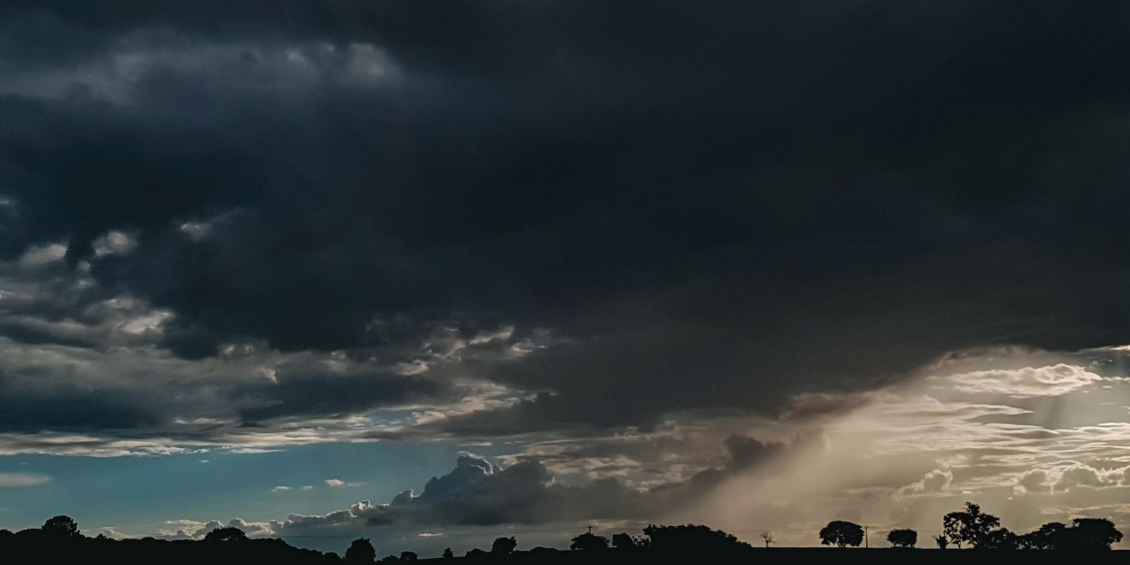 Inmet publica alerta amarelo para tempestades em todo o Rio Grande do Sul
