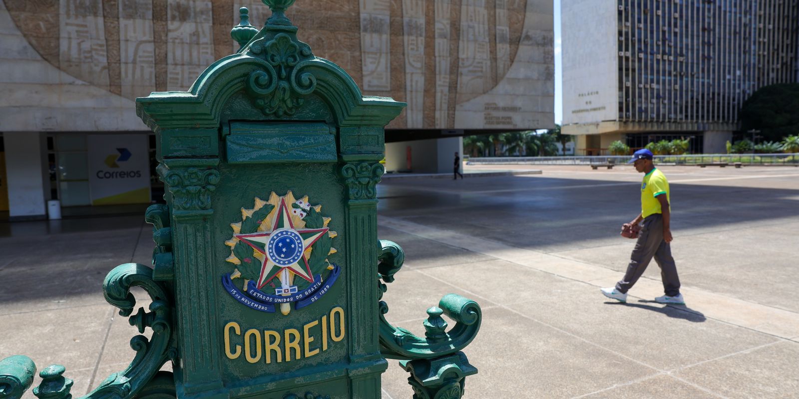 TCU alerta para risco fiscal dos Correios e defende compensação de custos
