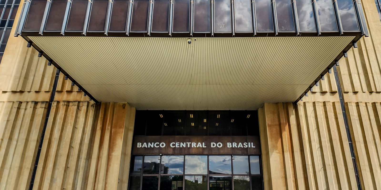 Copom inicia reunião decisiva para definir o futuro da taxa Selic no Brasil