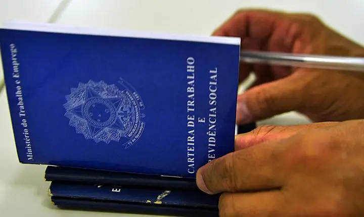 Mercado de trabalho no Brasil registra criação de 145 mil vagas formais em junho