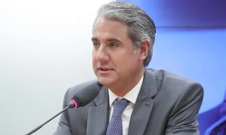 Comissão da Câmara aprova sistema para coleta e reciclagem de coco verde