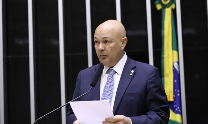 Comissão da Câmara debate proposta que regulamenta relações entre fornecedores e distribuidores