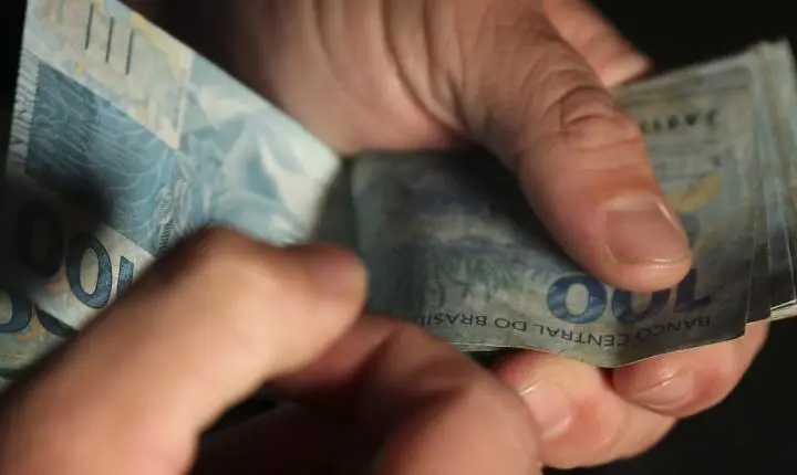 Desenrola Brasil: como utilizar o FGTS para quitar dívidas em atraso
