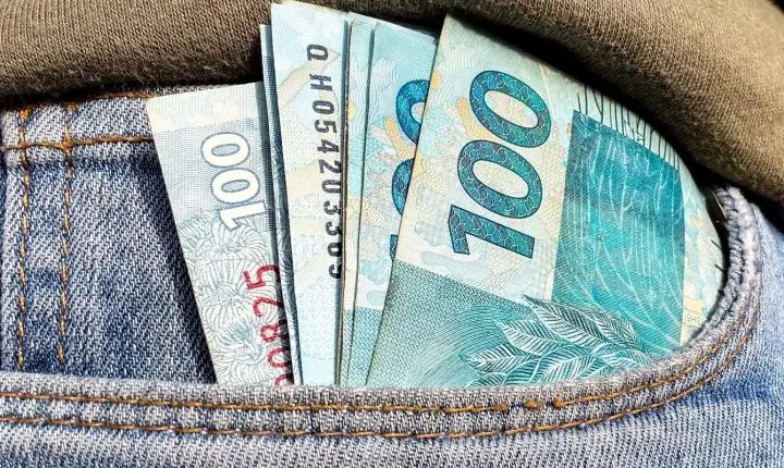 Trabalhadores vão receber R$ 13 bilhões da distribuição do lucro do FGTS