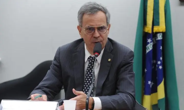 Câmara analisa projeto que estabelece preço mínimo para proteger produtores de cacau