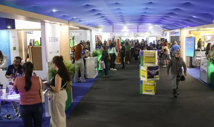 ExpoT&C na UFF: maior feira científica da América Latina reúne inovações